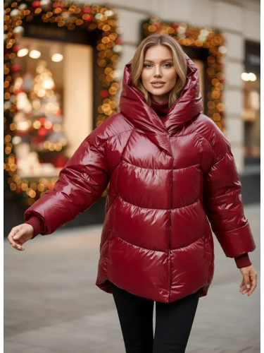 Бордовая зимняя куртка с капюшоном OffCold фото 4