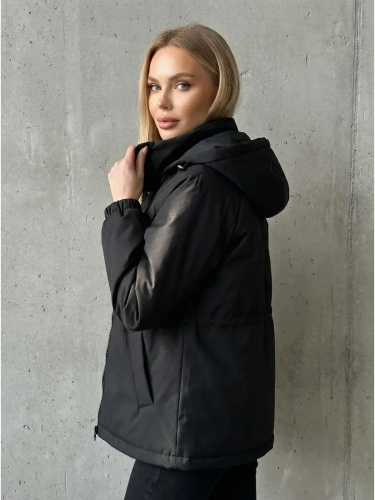 Черная куртка демисезонная с капюшоном OffCold фото 19