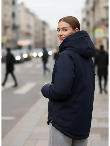 Темно-синяя утепленная куртка с накладными карманами фото 16