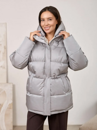 Светло-серая утепленная куртка с капюшоном удлиненная OffCold фото 5